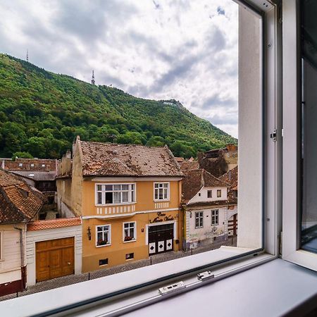 Alpine Sunrise Residence - Brasov Old Center Buitenkant foto